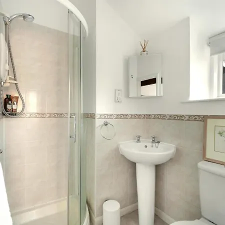 Prázdninový dům 2 Bed In Oc-lr138 *