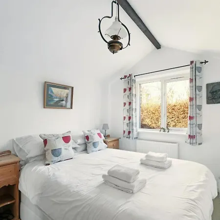 2 Bed In Oc-lr138 Grasmere